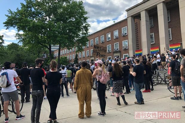 マンハッタンで行われた人種差別抗議デモ（ニューヨーク在住・田中さん提供写真）