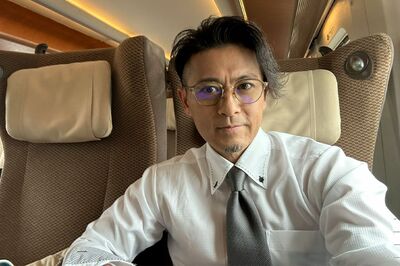 講演先にグリーン車で向かう山口達也（本人Twitterより）