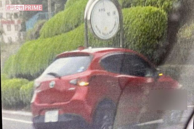 デート終わりにA子さんの車で地元のラブホテルに入る松本憲二議員