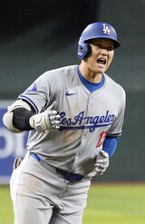大谷は日本時間8月31日に43本塁打＆43盗塁を達成。その後、さらに記録を伸ばす　写真/共同通信社