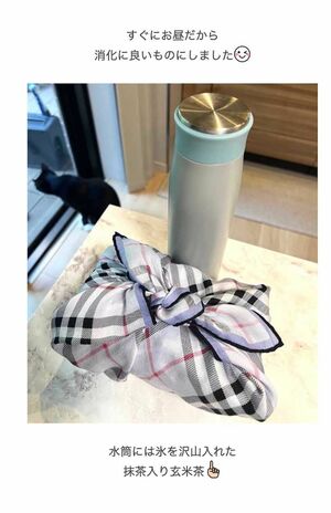 孫娘に弁当を作った藤あや子（本人のブログより）