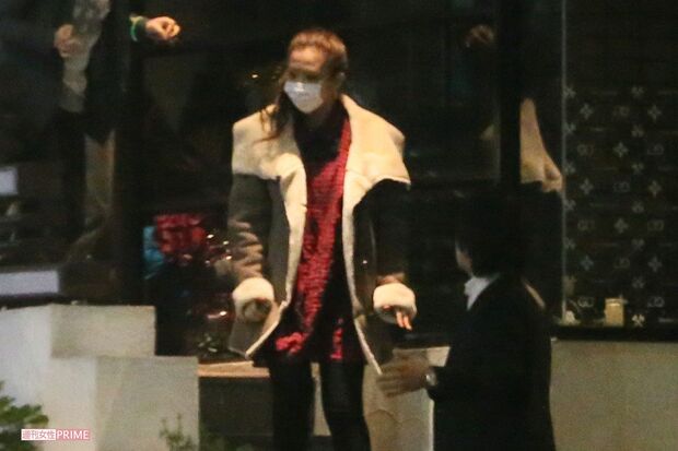 六本木で開催された志村けん誕生日会に参加する優香（2013年）