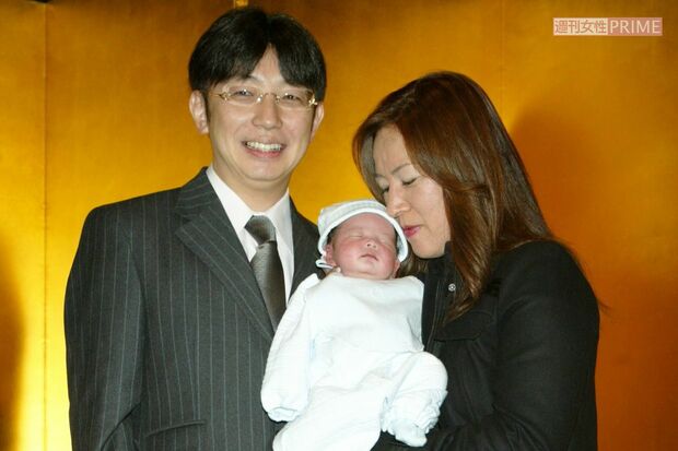 木下博勝医師とジャガー横田、長男の大維志くん（2006年）