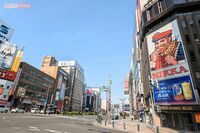 《広報回答》すすきのの顔「ニッカおじさん」が13年ぶりお色直し!変更意図と新デザインをアサヒビールに聞…