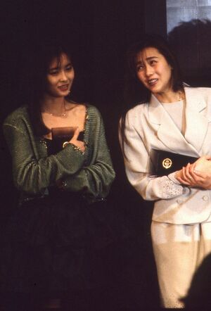 1989年のゴールドディスク大賞での中山美穂さんと工藤静香
