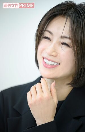酒井法子の変わらない美しさの秘訣はジムでの筋トレ。「ビキニフィットネスの女王・安井友梨さんが憧れ!」
