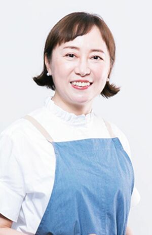 石阪京子さん●片づけアドバイザー。絶対にリバウンドしない独自のメソッドで多くの支持を得る。自身の経験をもとに実家片づけのノウハウをまとめた著書『実家片づけ「介護」「看取り」「相続」の不安が消える！』（ダイヤモンド社）も。