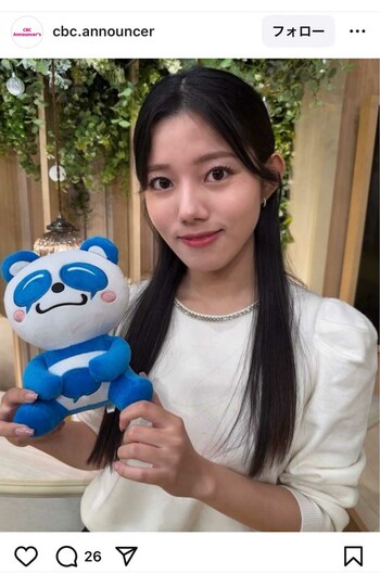 入社1年目の中村彩賀アナ。母・斉藤慶子の面影はある!?（CBCテレビのインスタグラムより）