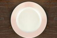 【心理診断】どのお店にお皿を買いに行く?  人から見たあなたの「怖い」部分をチェック