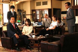 第4話では、200億円の遺産争いをめぐる攻防を繰り広げる　 (c)テレビ朝日