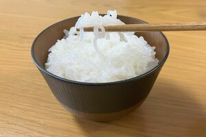 余った白滝ごはんは冷凍も可。しっかり冷ましてからラップに包んで冷凍して