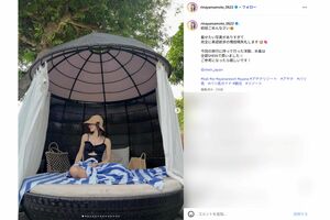 水着ショットを公開した山本里菜アナ（本人インスタグラムより）