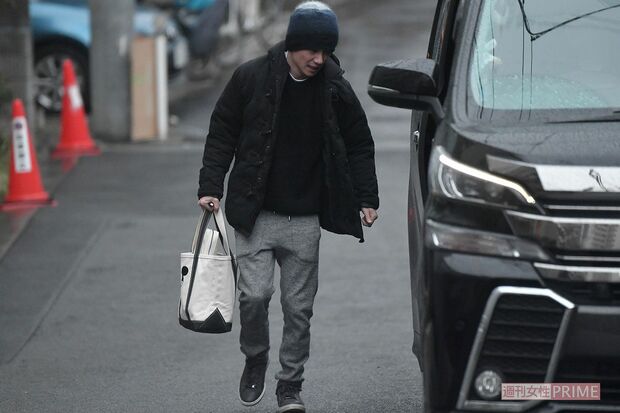 仕事場への向かう風間俊介（'19年2月）