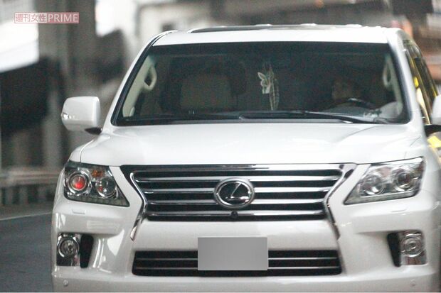 2015年11月、工藤静香が運転。当時は逆輸入車だった