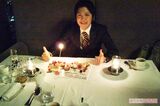 母・佳代さんの元婚約者のはからいで、高級レストランで誕生日を祝った小室圭さん
