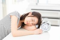 仮眠上手は仕事もできる⁉︎ 最適な仮眠は“浅く&短く”がポイント、その方法は?