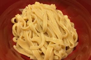 経帯麺を再現したもの（筆者撮影）