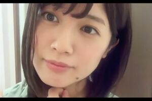 小林礼奈(@kobayashi_ayana0218より)「ムカつく動画」のタグが