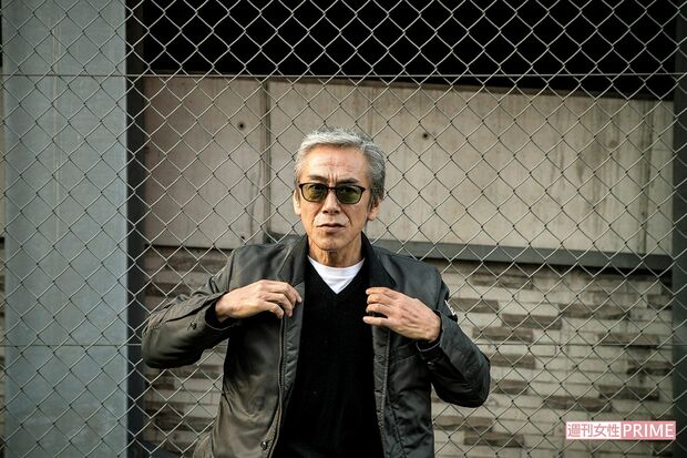 強面のイメージがある寺島だが、今後、演じてほしい役を三谷監督に尋ねると、こんな答えが返ってきた。「意地悪ばあさん役ですね。僕がまだ開けてない引き出しがたくさんあるはずだから。意外性が楽しみ」　撮影／伊藤和幸