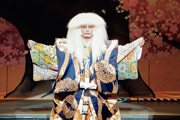 氷川きよし　写真提供／明治座　撮影／岩村美佳