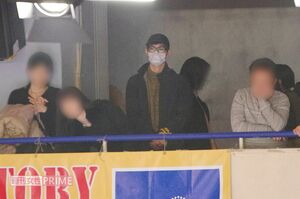 '16年江幡塁の試合を見守る三浦春馬さん。「よっしゃあ！」とエキサイトする一幕も