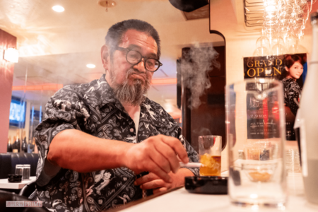 デビューからハイペースで作品を発表してきた赤松が改稿に1年半を費やした作品が『救い難き人』だ(撮影/佐藤靖彦)