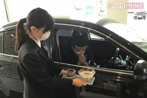 リンク・モアのドライブスルー弔問は車から降りることなく焼香、3密を避けて故人の弔いができる