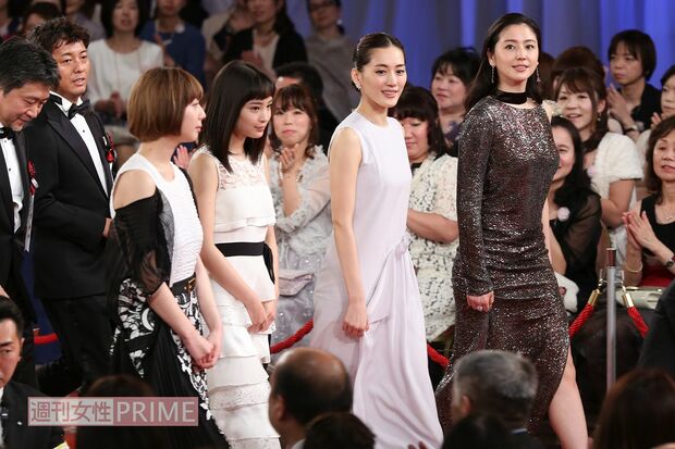 「第39回日本アカデミー賞」に出席した『海街diary』の出演者