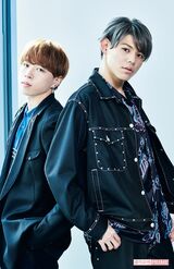 SOTA（左）とLEO（右）　撮影／山田智絵