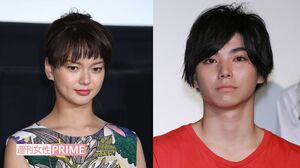 日曜劇場『仰げば尊し』現場でセクハラ騒動を起こしていた村上虹郎（右）