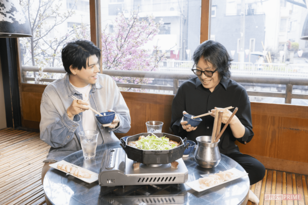 BE:FIRST・LEO、作家・燃え殻(撮影/矢島泰輔)