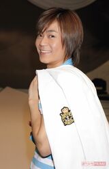 '07年 毎回欠かさず出演している「夜桜演歌まつり」。マリンルックがお似合いです（4月6日）　撮影／週刊女性写真班