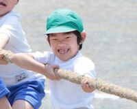 悠仁さまの運動会に向けて佳子さまが一輪車の