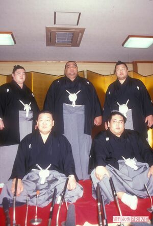 平成12年に大関に昇進した雅山（現・二子山親方）