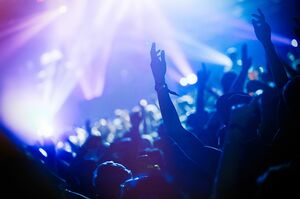 Love-tuneはバンド編成で活動する唯一のJr.だった(写真はイメージです)