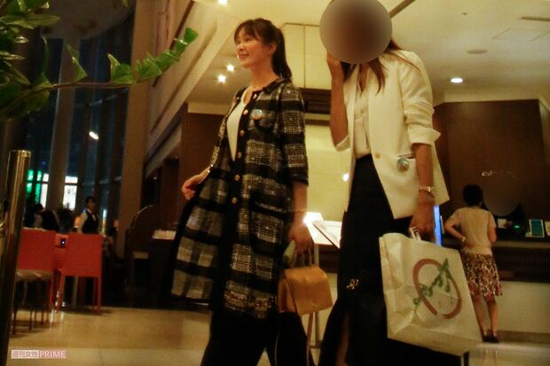 '19年8月、朝ドラ『なつぞら』の打ち上げに参加した貫地谷しほり