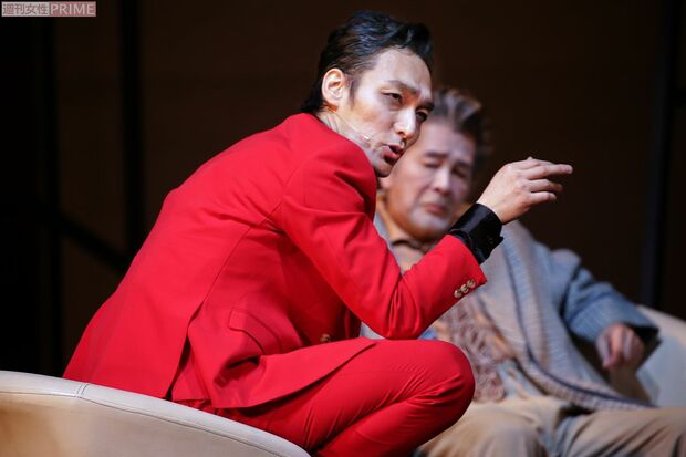 いつもとは違った表情に、思わずゾクゾク♪　撮影／佐藤靖彦