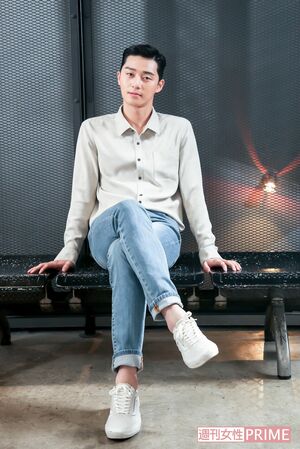 6世紀末に実在した貴族出身の若者組織「花郎（ファラン）」をテーマにした時代劇で主演をつとめるパク・ソジュン　撮影／佐藤靖彦