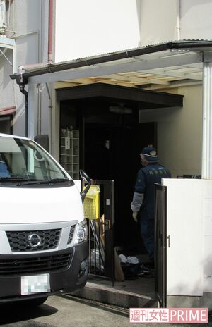 家宅捜索中でも周囲に野次馬は1人もいない