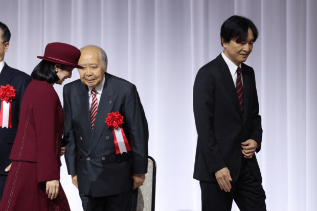 ミラノ・コルティナ冬季オリンピックTEAM  JAPAN結団式に出席した秋篠宮ご夫妻と猪谷千春さん（2026年1月18日）