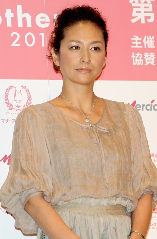 清原姓を名乗る元妻・清原亜希 夫の愚行も子どものため我慢