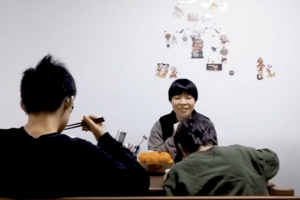 山田花子（公式YouTubeより）