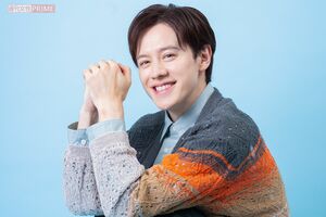 ウエンツ瑛士　撮影／吉岡竜紀　ヘア&メイク／松永香織　スタイリスト／上野真紀　衣装／KotaGushiken