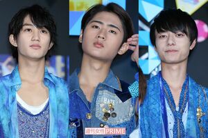 「HiHiJets」のメンバーで活動自粛が発表された、橋本涼（左）と作間龍斗（右）、「日本破壊」ツイートを促した猪狩蒼弥（中）