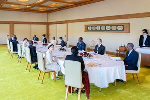 ケニア大統領が来日した際の昼食会に同席された愛子さま（宮内庁提供）