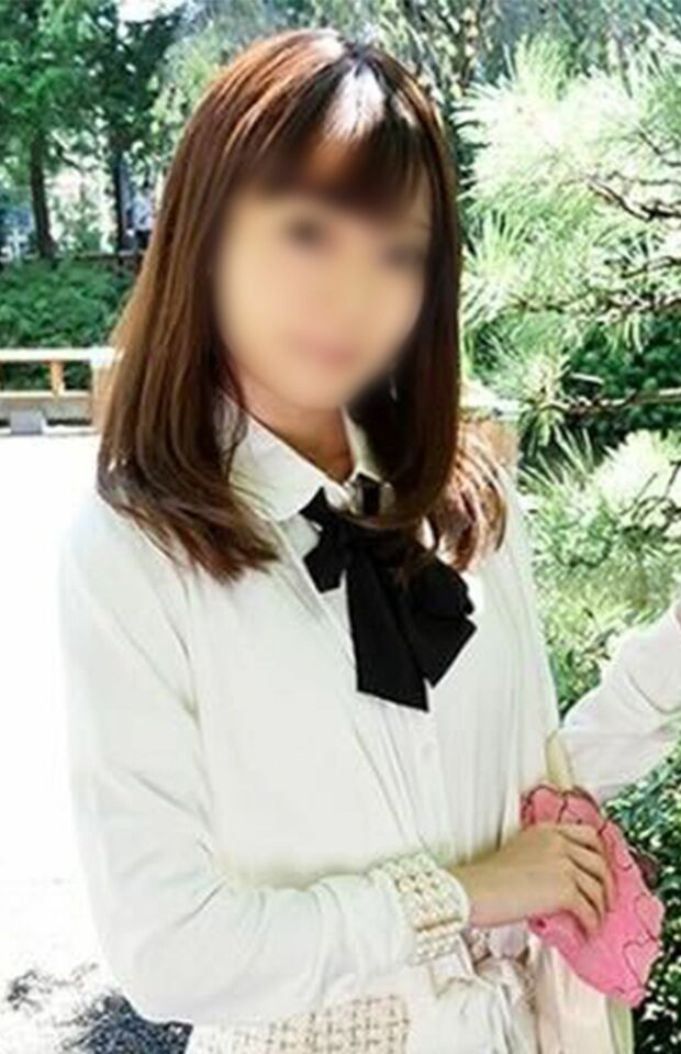 「愛沢のあ」の出演作品のパッケージ（※編集部で画像を一部加工）