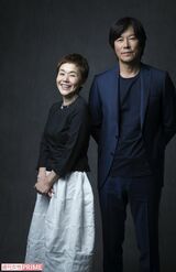 映画『後妻業の女』で詐欺師コンビを演じた大竹しのぶと豊川悦司　撮影／廣瀬靖士