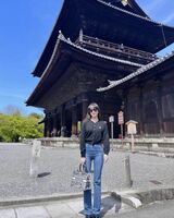 「足長すぎて怖いよ」Cocomiの全身ショット（公式Xより）