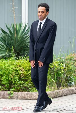 公然わいせつ容疑で逮捕後、釈放された『Aぇ!group』の草間リチャード敬太(2025年10月6日)