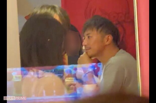 プロデュースしたグッズを、ポップアップショップで販売していた成宮寛貴